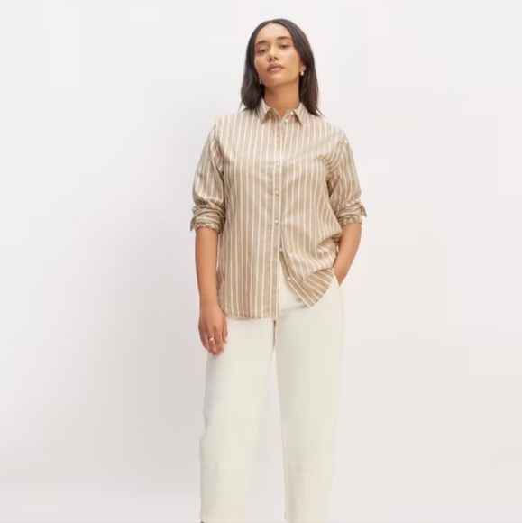 Everlane Must Have Shirt in Silky Cotton. Size 14 - Picture 2 of 10